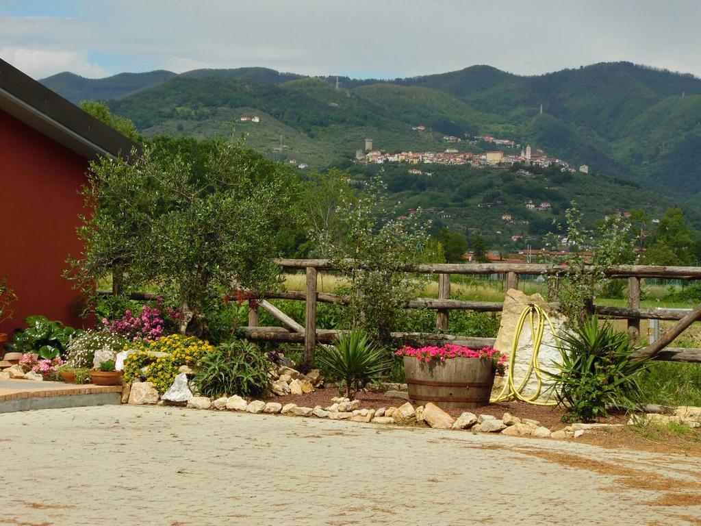 Agriturismo Bini Villa Sarzana Esterno foto
